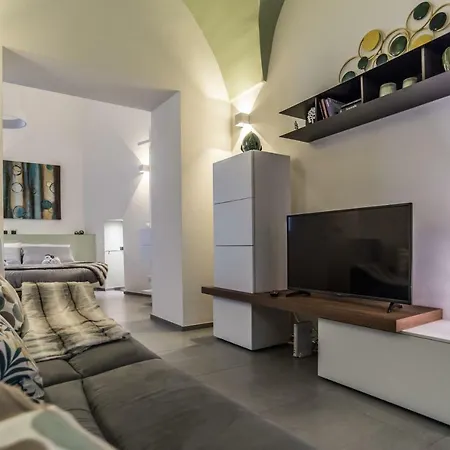 Elle Apartment